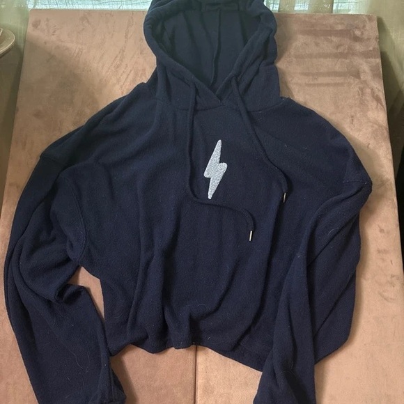 Tops - Navy Blue Lightning Bolt Cropped Hoodie
